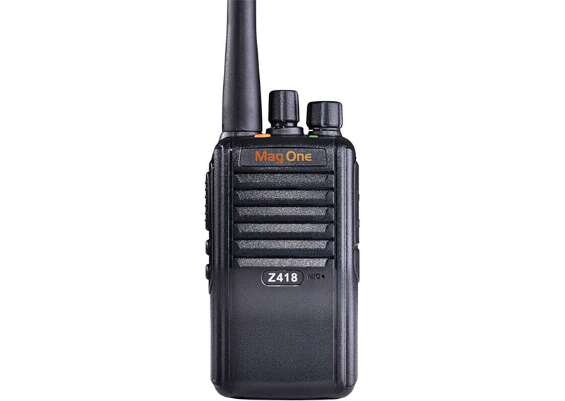 MAG ONE Z418 數(shù)字便攜式對講機(jī)