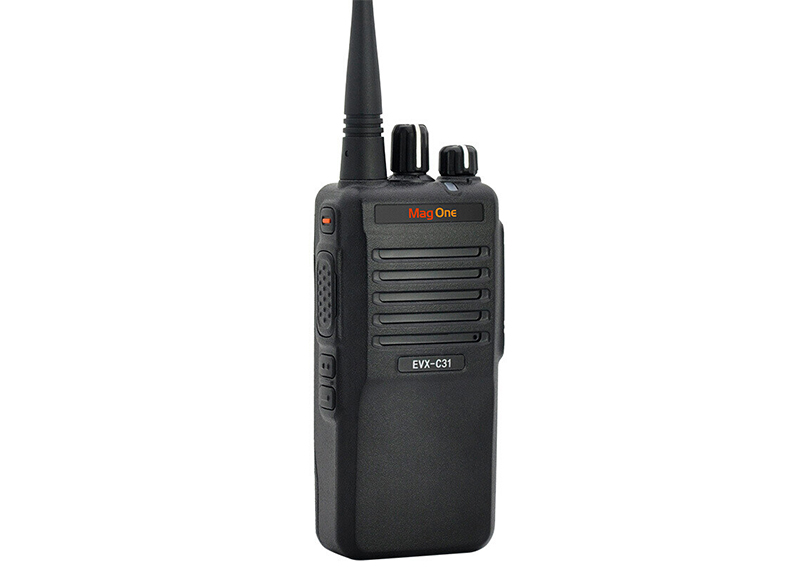 MAG ONE EVX-C31 數(shù)字便攜式對講機(jī)